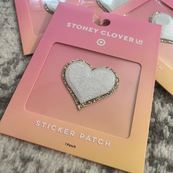 STONEY CLOVER X TARGET - 🤍 PATCH - Picture 4 of 4